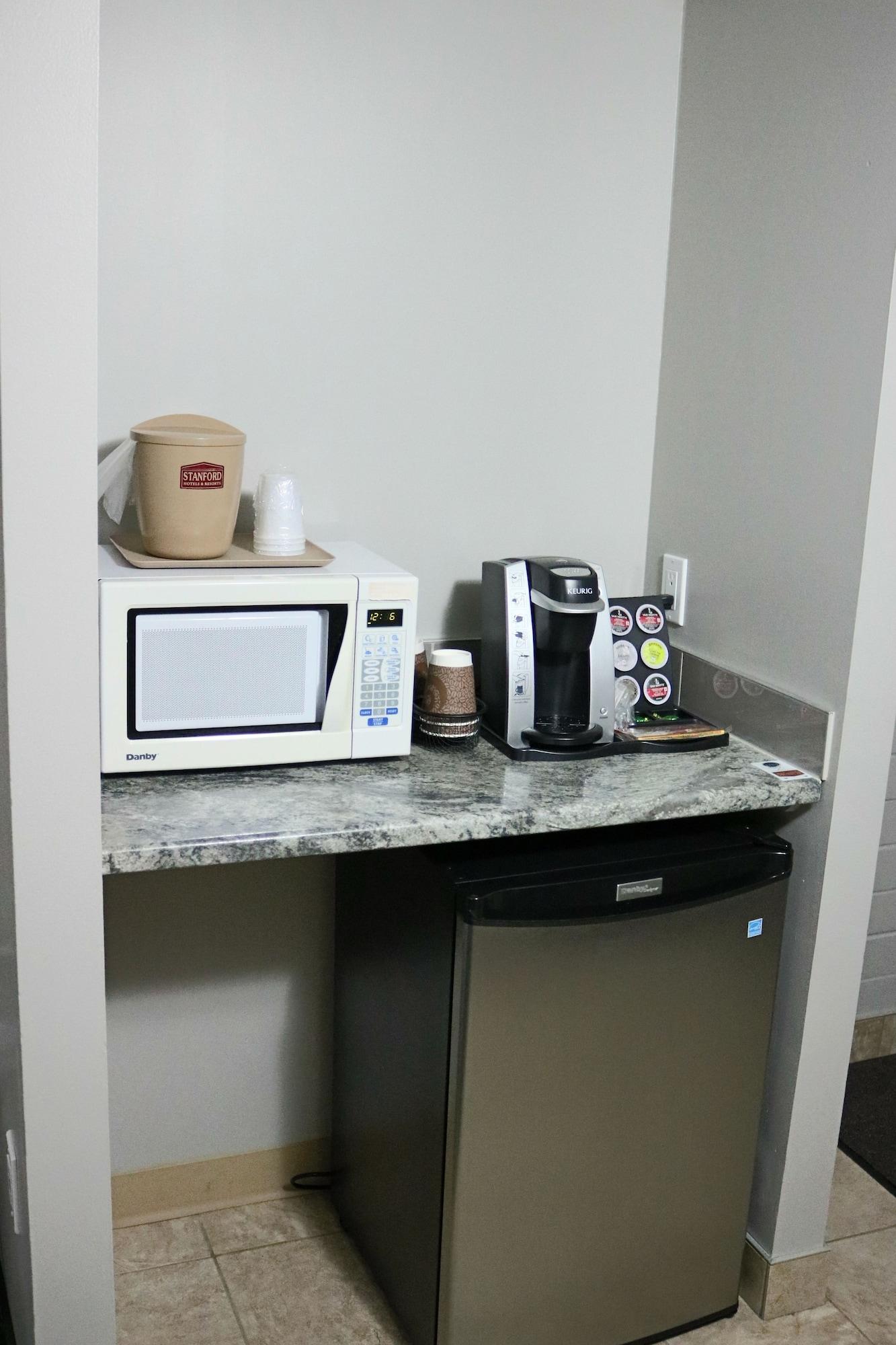Travelodge By Wyndham Grande Prairie Dış mekan fotoğraf