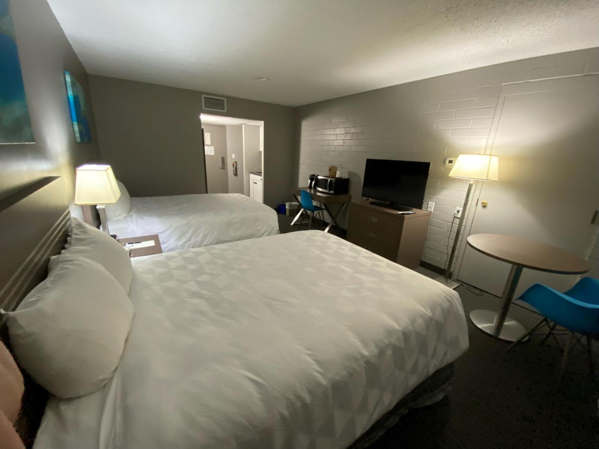 Travelodge By Wyndham Grande Prairie Dış mekan fotoğraf