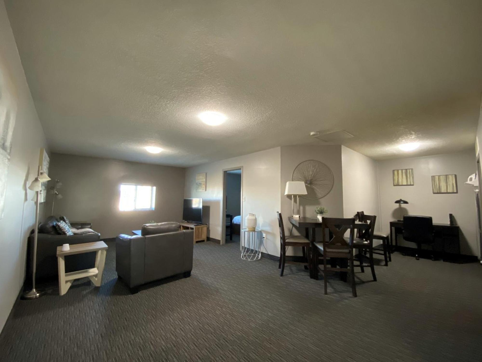 Travelodge By Wyndham Grande Prairie Dış mekan fotoğraf