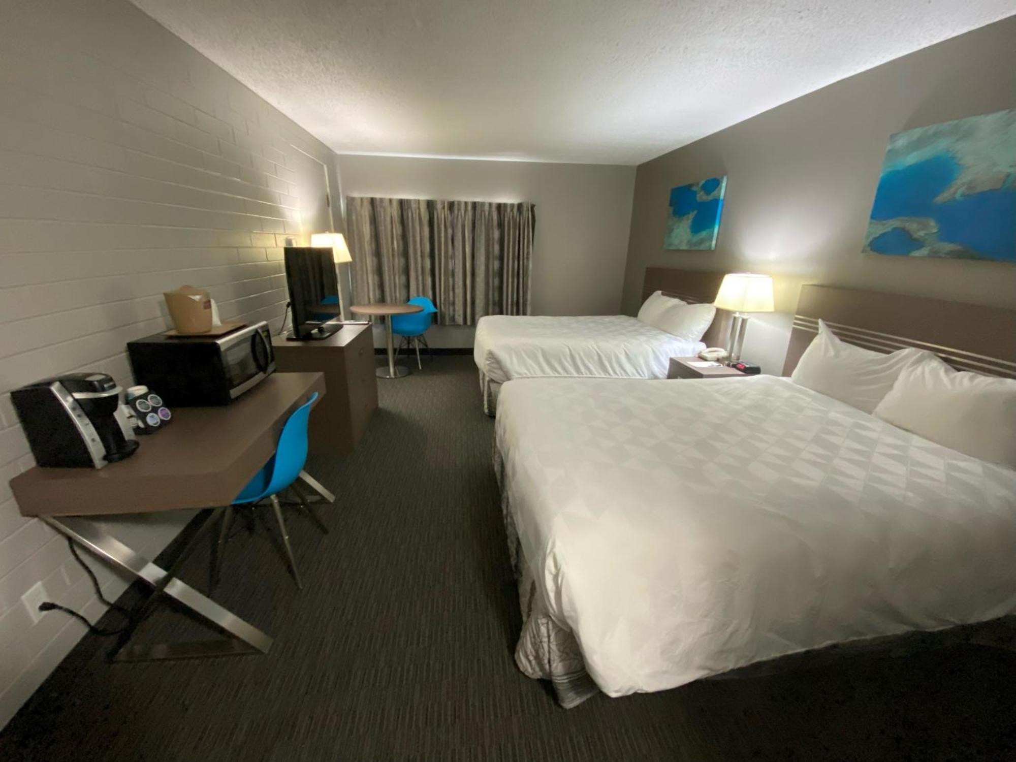 Travelodge By Wyndham Grande Prairie Dış mekan fotoğraf