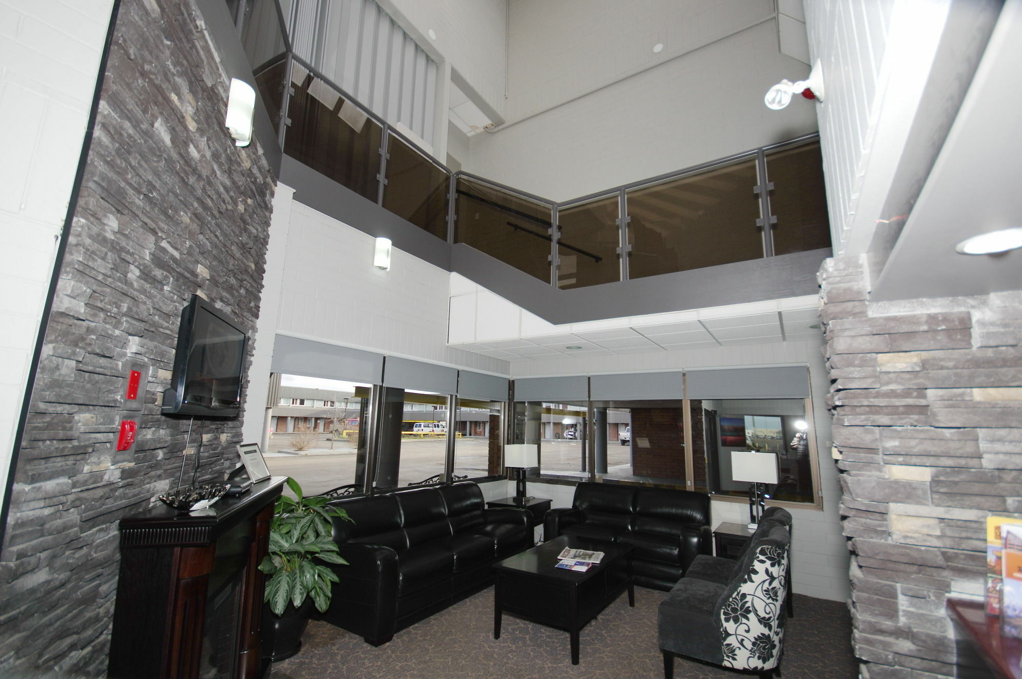 Travelodge By Wyndham Grande Prairie Dış mekan fotoğraf