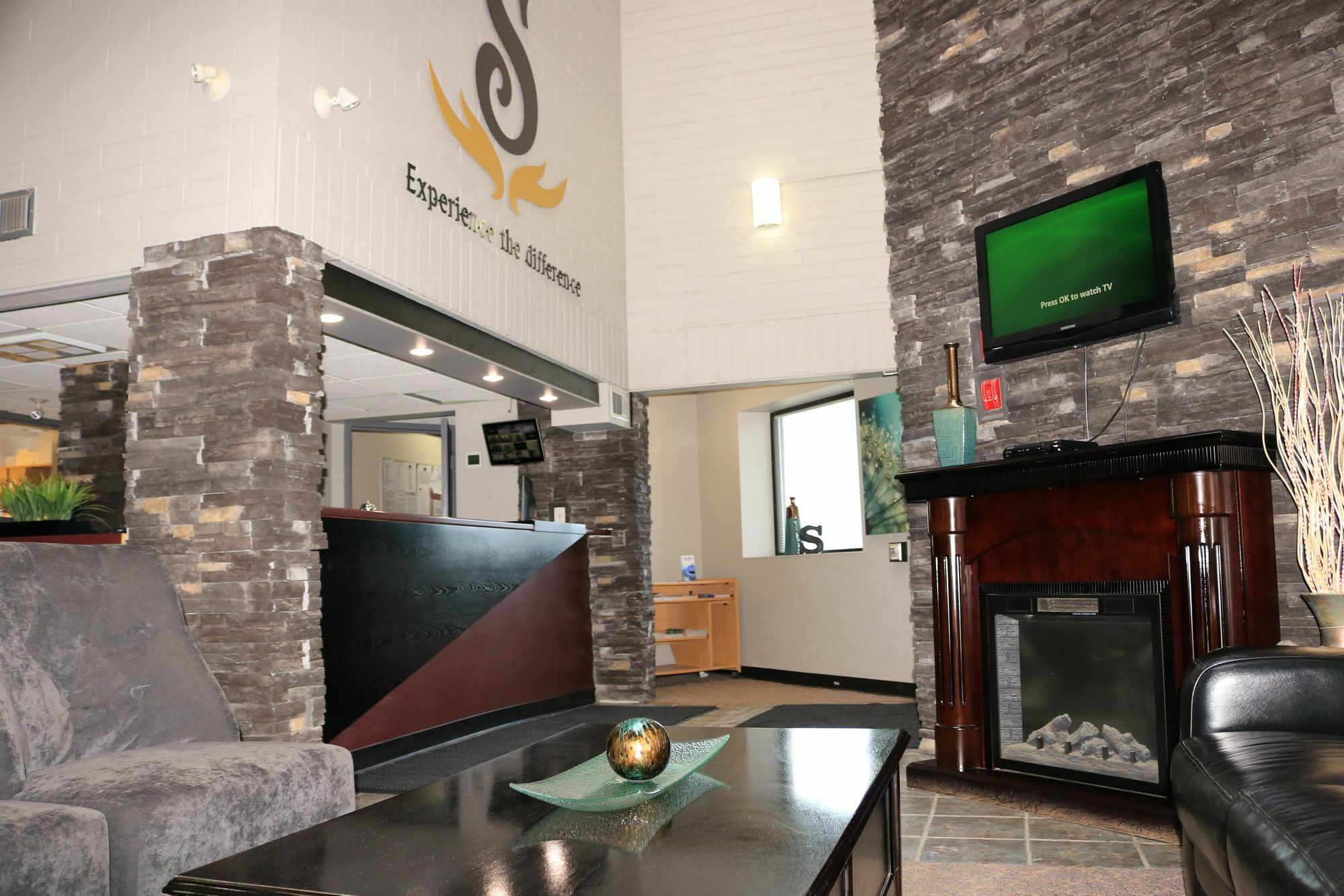 Travelodge By Wyndham Grande Prairie Dış mekan fotoğraf